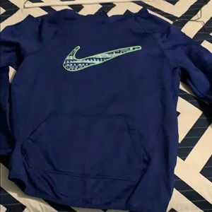 Nike men’s or women’s sweatshirt